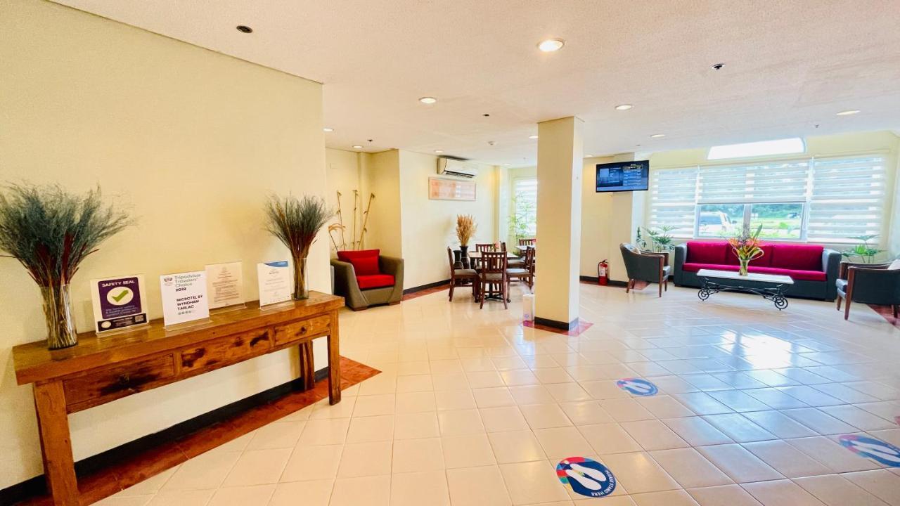 Microtel By Wyndham Tarlac Zewnętrze zdjęcie