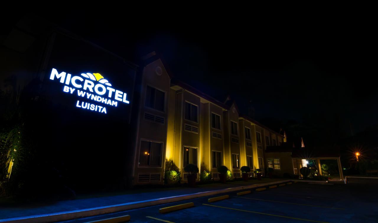 Microtel By Wyndham Tarlac Zewnętrze zdjęcie